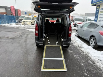 Peugeot Rifter Standard 1.5 BlueHDI 130KM 2022 Peugeot RIFTER Niepełnosprawnych inwalida PFRON, zdjęcie 7