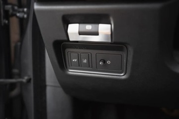 Jaguar E-Pace SUV 2.0 i4P 300KM 2018 Jaguar E-Pace P300 AWD, Salon Polska, Serwis ASO, zdjęcie 24