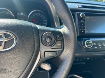 Toyota RAV4 IV MPV Facelifting 2.5 Hybrid 197KM 2017 Toyota RAV4 Toyota RAV 4 IV XENONYLEDYKamera cofania Bezwypadkowa 2.5, zdjęcie 24