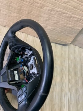 HONDA CR-V III 07-11R VOLANT