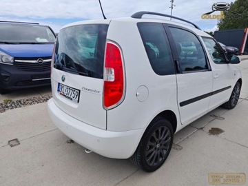 Skoda Roomster Mikrovan Facelifting 1.2 TSI 105KM 2012 Skoda Roomster 1,2 tsi DSG klimatronik alu pdc grzeane fotele zarejestrowa, zdjęcie 5