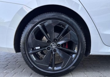 Skoda Octavia IV Kombi 2.0 TDI SCR 200KM 2021 Skoda Octavia RS 2.0TDI 4x4 200KM DSG Matrix Webasto Canton Virtual Kessy, zdjęcie 36