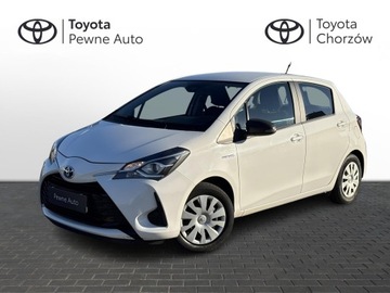 Toyota Yaris III Hatchback 5d Facelifting 2017 1.5 Hybrid 100KM 2020 Toyota Yaris Hybrid 100 Active III (2011-2019) Toy