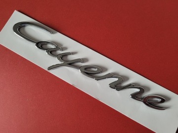 Надпись на эмблеме Porsche Cayenne Silver Glossy