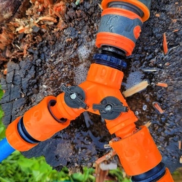 ТРОЙНИК ДЛЯ ШЛАНГОВ, РАСПРЕДЕЛИТЕЛЬ ВОДЫ ДЛЯ САДОВОГО ШЛАНГА С КЛАПАНАМИ И КОНЦАМИ