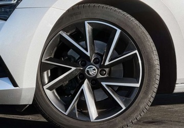 Skoda Superb 2022 Skoda Superb Matrix-LED DCC Kamera Side Assist Navi Canon Salon PL, zdjęcie 4