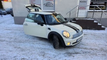 Mini One II Hatchback 1.4 95KM 2008 MINI ONE 1,4 benzyna 95 KM klima zarejestrowany 1.4 Benzyna 95KM, zdjęcie 19