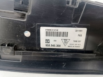 ORIGINÁLNÍ CLONA (KRYT) KRYT SVĚTLO ZADNÍ PORSCHE MACAN - 95B.945.308