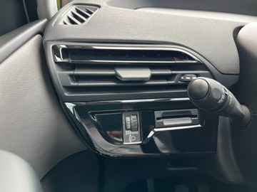 Citroen Grand C4 Picasso II Grand Picasso Facelifting 1.6 BlueHDi 120KM 2018 Citroen C4 Grand Picasso 1.6 diesel 120 KM 6 biegow 7 miejsc zarej w P, zdjęcie 17