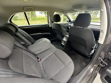 Skoda Superb II Sedan 1.8 TSI 160KM 2011 Škoda Superb Skoda Superb 1.8 TSI Elegance 160, zdjęcie 27