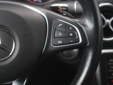 Mercedes GLA I Off-Roader Facelifting 1.6 200 156KM 2018 Mercedes GLA GLA 200, Salon Polska, Automat, zdjęcie 17