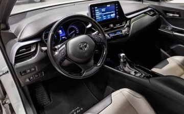 Toyota C-HR I Crossover Facelifting 2.0 Hybrid Dynamic Force 184KM 2020 Toyota C-HR 2.0 Hybrid Selection 2.0 Hybryda 184KM, zdjęcie 33