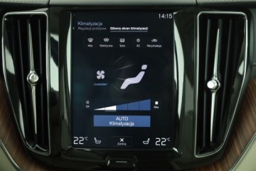 Volvo XC60 II Crossover T5 250KM 2019 Volvo XC60 T5 AWD, Salon Polska, Serwis ASO, 4X4, zdjęcie 9