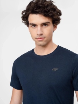 МУЖСКАЯ СПОРТИВНАЯ ФУТБОЛКА 4F ИЗ ХЛОПКА M706