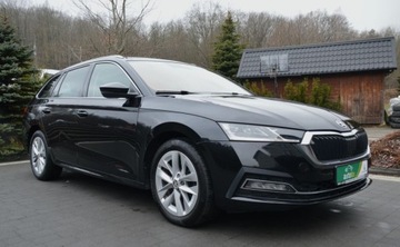 Skoda Octavia IV Kombi 2.0 TDI 150KM 2021 Skoda Octavia 2,0 TDI FULL LED Virtual Nawigacja Alkantara Sport line 2.0, zdjęcie 10