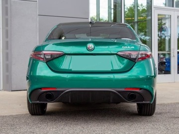 Alfa Romeo Giulia II Sedan Facelifting 2023 2.0 GME Turbo 280KM 2025 ALFA ROMEO Giulia Turbo Intensa Q4 Sedan 2.0 (280KM) 2025, zdjęcie 1
