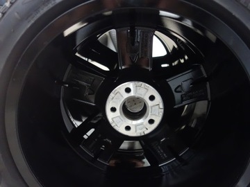 245/45R19 5X112 KOLA ZIMNÍ AUDI OE A6 C8 JAKO NOVÉ PIRELLI 4X8M