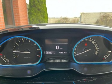 Peugeot 2008 I SUV Facelifting 1.2 PureTech 130KM 2016 Peugeot 2008 1.2 benzyna 130 KM 6 biegow zarej w PL zadbany zamiana, zdjęcie 8