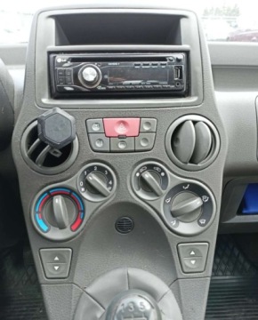 Fiat Panda II Hatchback 5d 1.1 MPI 54KM 2008 Fiat Panda Fiat Panda 1.1 Benzyna 54KM, zdjęcie 9