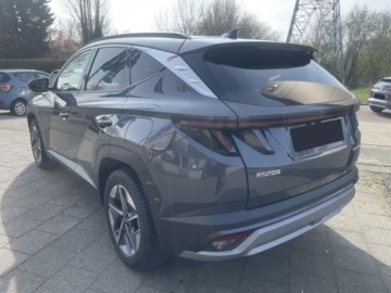 Hyundai Tucson IV 2026 HYUNDAI Tucson 1.6 T-GDi HEV Executive 2WD aut 239KM 2026, zdjęcie 3