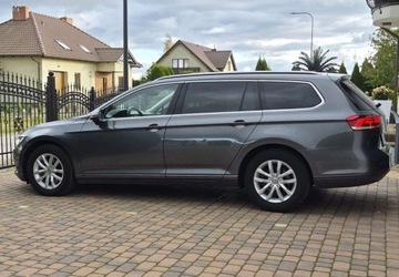 Volkswagen Passat B8 Variant 2.0 TDI 150KM 2015 Volkswagen Passat Volkswagen Passat 2.0 Diesel 150KM, zdjęcie 32
