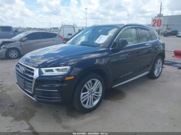 Audi Q5 II SUV 2.0 TFSI 252KM 2018 Audi Q5 2018 AUDI Q5 2.0T PREMIUM2.0T TECH PREMIUM 2.0 Benzyna 252KM, zdjęcie 2