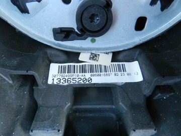 OPEL-PARTS Zafira C Astra J Руль OPC 13365200