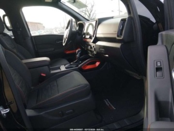 Nissan 2025 Nissan Frontier Pro-4X 2025 3.8 Benzyna 310KM, zdjęcie 9