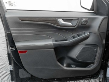 Ford Kuga III SUV Plug-In 2.5 Hybrid 190KM 2023 Ford Kuga WD1978T#2.5 FHEV FWD Vignale Podgrz.f, zdjęcie 11