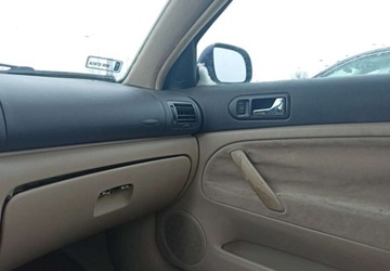 Volkswagen Passat B5 Sedan 1.9 TDI 110KM 1999 Volkswagen Passat Volkswagen Passat 1.9 Diesel 110KM, zdjęcie 11