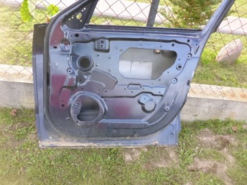 DVEŘE PRAVÉ PŘEDNÍ JAGUAR F-PACE 2015-