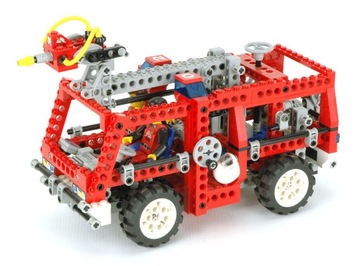 LEGO 8280 Technic - Pompa Strażacka