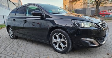 Peugeot 2017 Peugeot 308 2.0 SW 181Ps.Automat Panorama Navi Serwis 2017 2.0 Diesel 181KM, zdjęcie 17