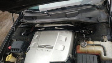 Усиление передней стойки Крайслер 300с