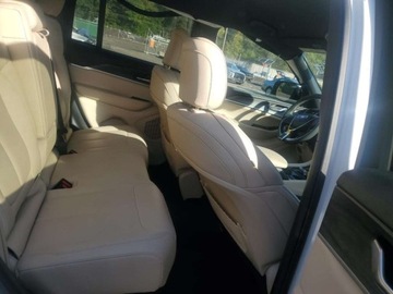 Jeep Grand Cherokee V 2023 Jeep Grand Cherokee Limited 2023 3.6l 3.6 Benzyna 293KM, zdjęcie 11