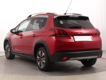 Peugeot 2008 I SUV Facelifting 1.2 PureTech 110KM 2018 Peugeot 2008 1.2 PureTech, Salon Polska, zdjęcie 3