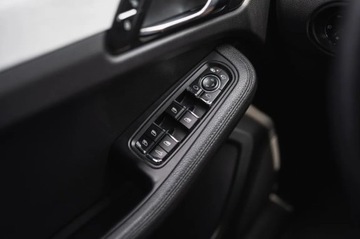 Porsche Macan SUV 2.0 252KM 2017 Porsche Macan 2.0 T, Salon Polska, Serwis ASO, zdjęcie 20