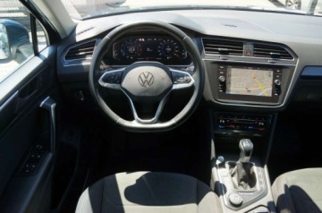 Volkswagen Tiguan II SUV Facelifting 2.0 TSI 190KM 2021 Volkswagen Tiguan 2.0 Benzyna 190 KM 4x4, Lift, Navi, Kamera, IQ LIGHT, FV, zdjęcie 11