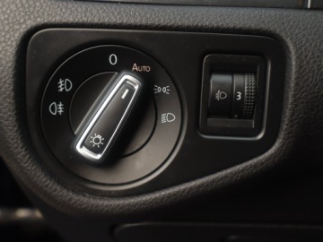 Volkswagen Golf VII Variant Facelifting 1.6 TDI-CR DPF BMT 115KM 2017 VW Golf 1.6 TDI, Klima, Klimatronic, Tempomat, zdjęcie 16
