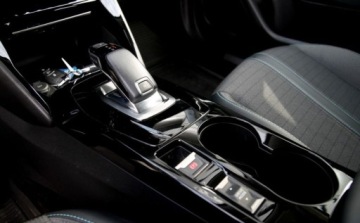 Peugeot 2008 II SUV 1.2 PureTech 130KM 2022 Peugeot 2008 1.2 PureTech Allure SS EAT8 130KM SalonPL Gwarancja od RiA, zdjęcie 20