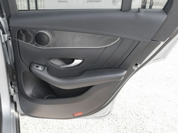 Mercedes GLC C253 SUV Facelifting 2.9 400d 330KM 2021 Mercedes GLC 400 DW6PY19#GLC 400 d 4-Matic, zdjęcie 26