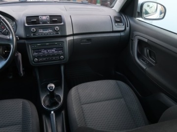 Skoda Roomster Mikrovan Facelifting 1.2 TSI 105KM 2012 Skoda Roomster 1.2 TSI, Salon Polska, Serwis ASO, zdjęcie 7