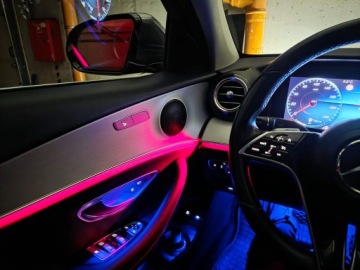 Mercedes Klasa E W214 Sedan Plug-In 2.0 300de 313KM 2023 Mercedes-Benz E 300e 4 Matic Hybryda Plug-in, zdjęcie 31