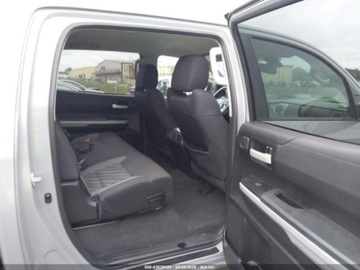 Toyota Tundra II 2021 Toyota Tundra SR5 2021 5.7l 5.7 Benzyna 381KM, zdjęcie 12