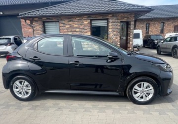 Toyota 2024 Toyota Yaris Hybryda Klima Niski przebieg 1.5 Benzyna 125KM, zdjęcie 4