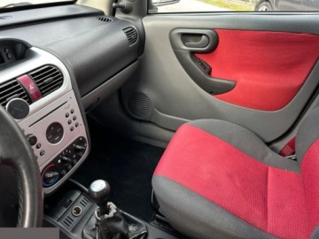 Opel Combo C Van 1.6 ECOTEC 87KM 2003 Opel Combo Tour 1.6 benzyna 87KM 2003r, zdjęcie 15