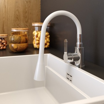 КУХОННЫЙ Смеситель БЕЛЫЙ ГИБКИЙ ИЗЛИК ФЛЕКСО ЛЕНТА ХРОМ ГИБКИЙ ИЗЛИК