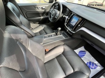 Volvo V60 I Kombi Facelifting 2.0 D3 DRIVE-E 150KM 2018 Volvo V60 2.0 Diesel 150KM LIFT Lakier w orygiale Bardzo zadbane, zdjęcie 22
