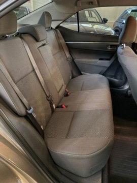 Toyota Corolla XI Sedan Facelifting 1,6 Valvematic 132KM 2017 Toyota Corolla Comfort Pakiet Tech Pakiet Style 1.6 132 KM Salon PL ASO, zdjęcie 23