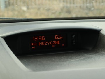 Opel Meriva I 1.4 TWINPORT ecoFLEX 90KM 2006 Opel Meriva 1.4 16V Twinport, Klima, Parktronic, zdjęcie 15